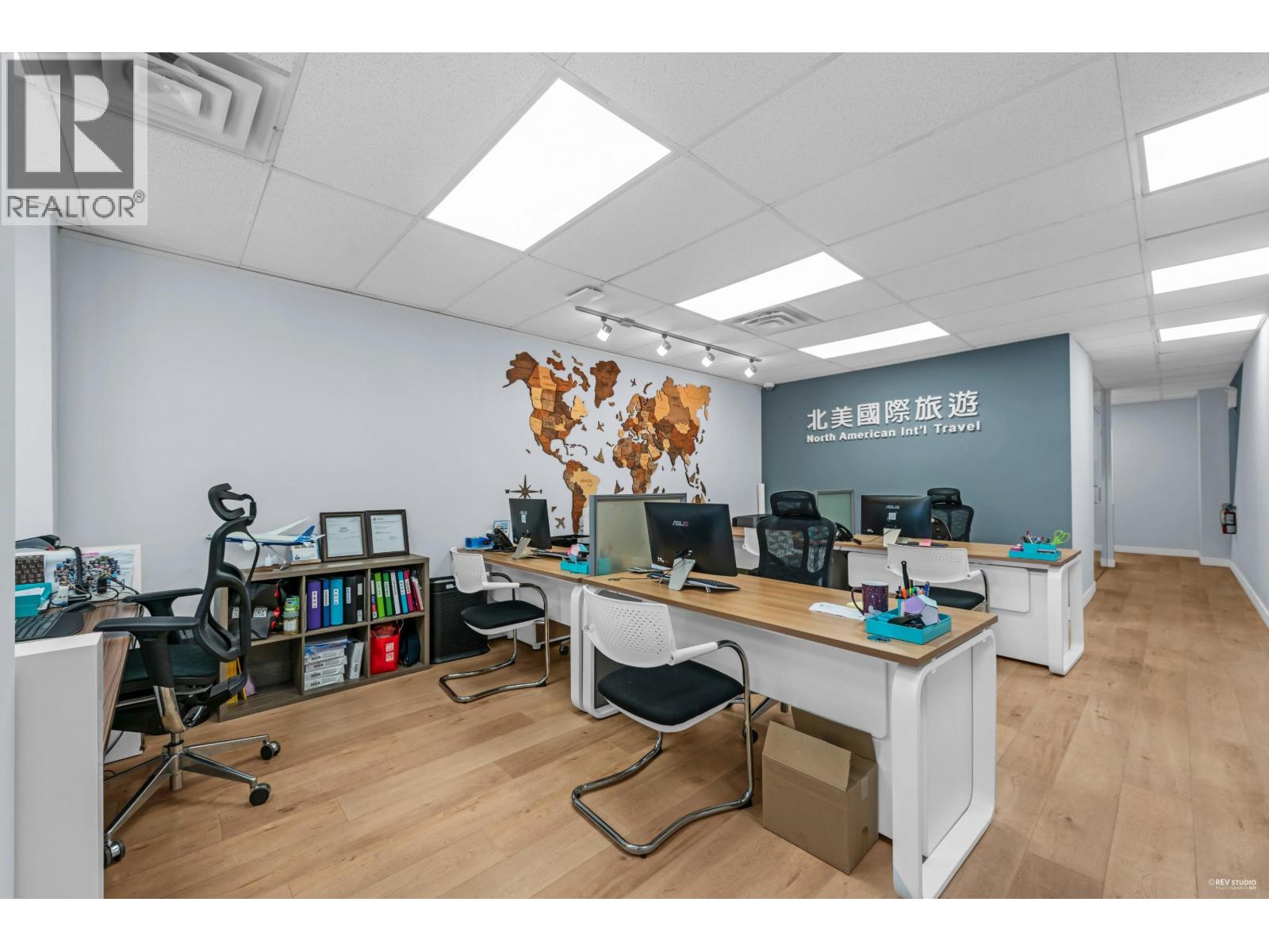 Business in Vancouver - Image 3