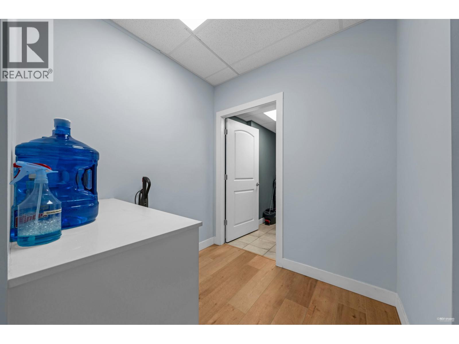 Business in Vancouver - Image 11