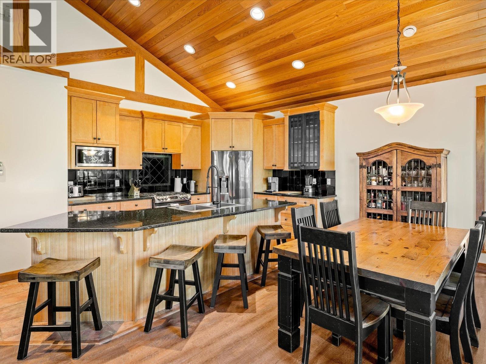 2314 CAYLEY CLOSE, Whistler