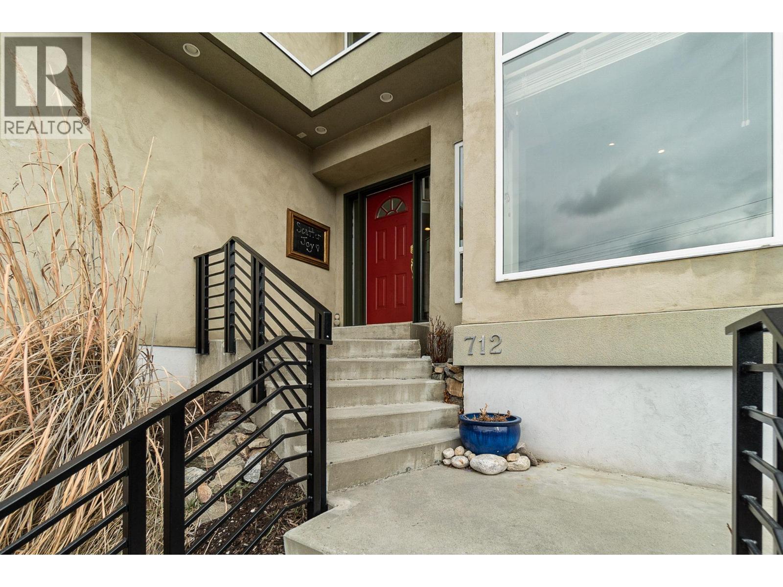  712 Creekside Road, Penticton