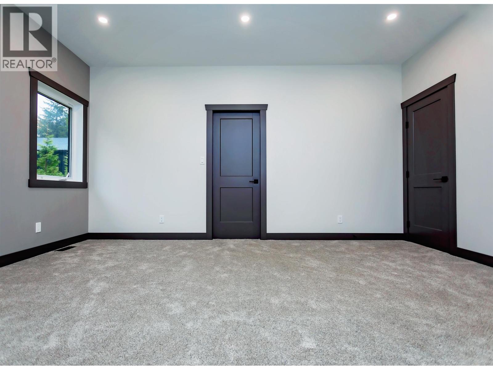273 LOGANBERRY AVENUE, Kitimat