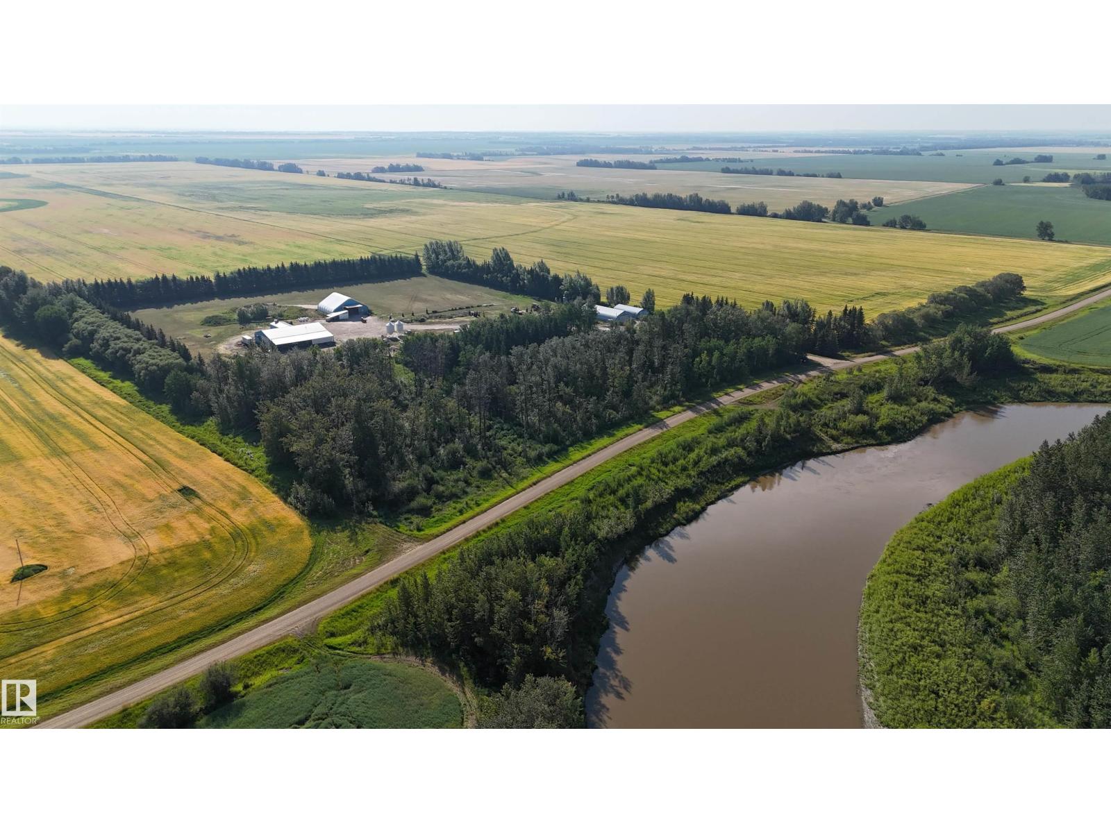 
          61411 RGE ROAD 272
            <br/>
            <span>Rural Westlock County</span>
            , 
            <span>AB</span>
             <span>T7P2P4</span>
         - Photo 46