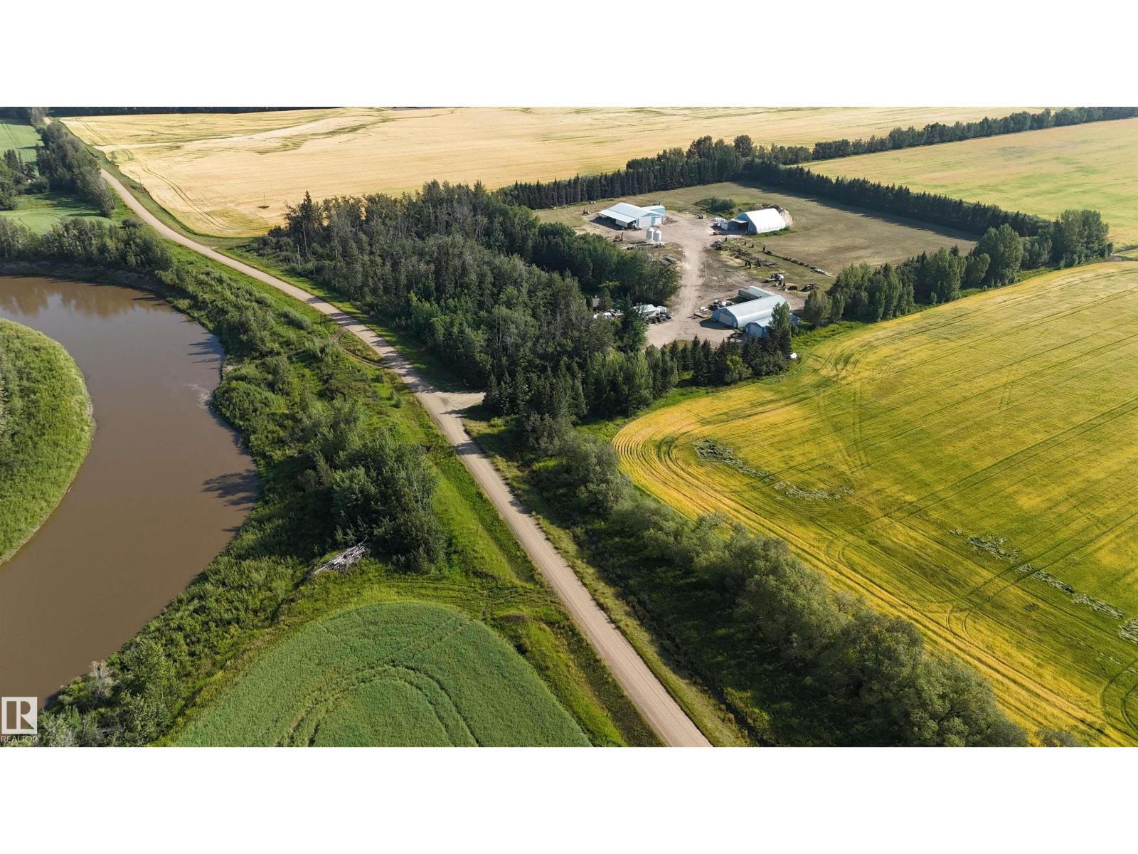 
          61411 RGE ROAD 272
            <br/>
            <span>Rural Westlock County</span>
            , 
            <span>AB</span>
             <span>T7P2P4</span>
         - Photo 33