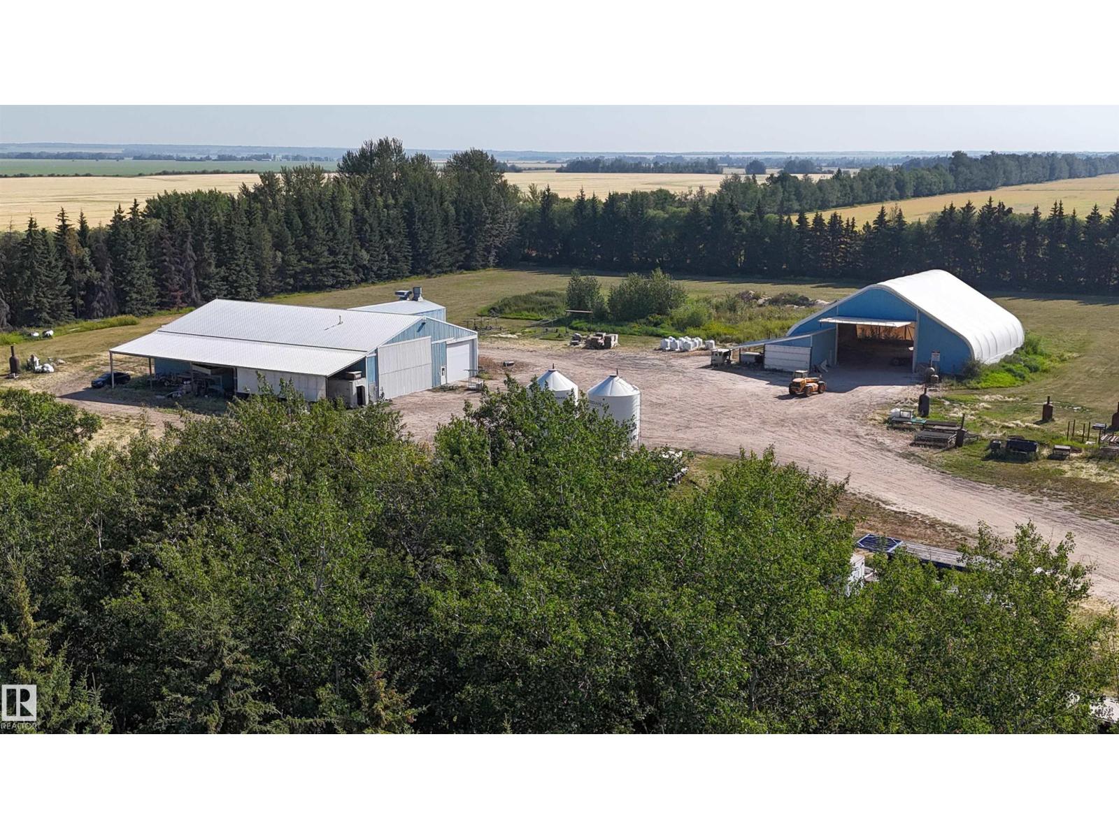 
          61411 RGE ROAD 272
            <br/>
            <span>Rural Westlock County</span>
            , 
            <span>AB</span>
             <span>T7P2P4</span>
         - Photo 38