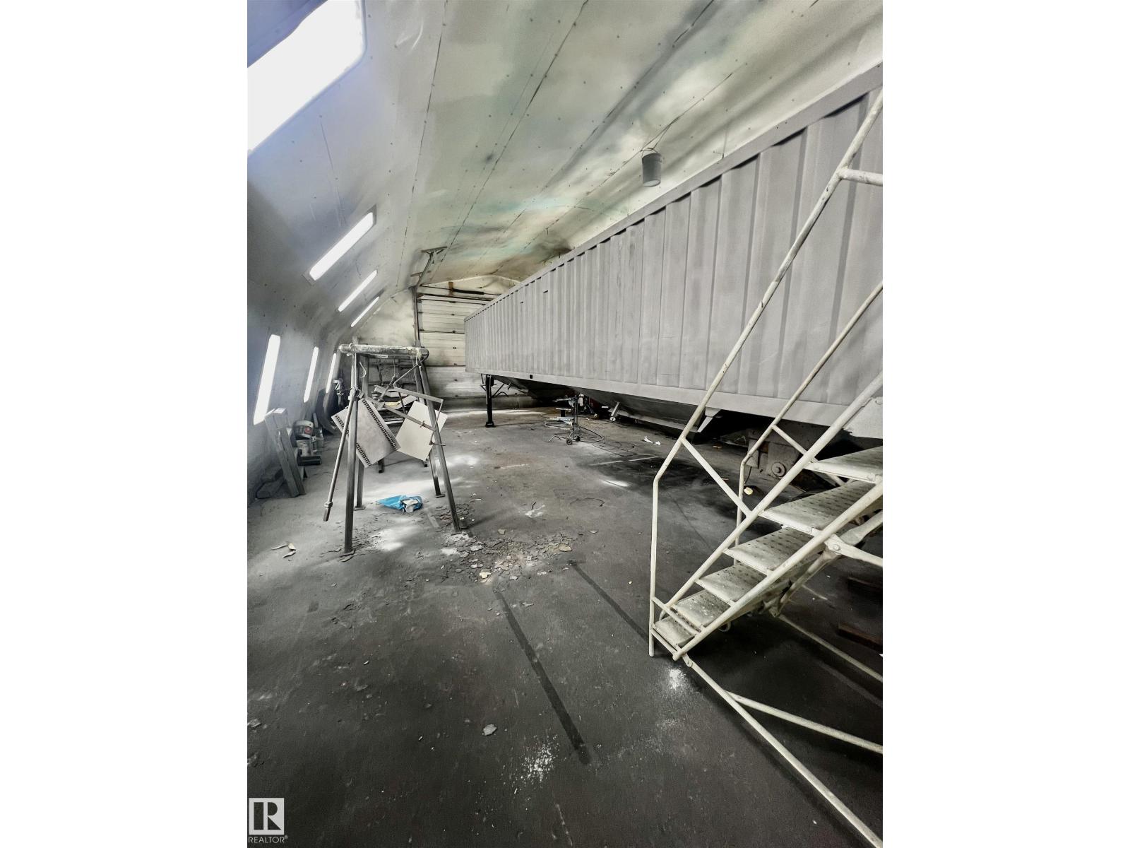 
          61411 RGE ROAD 272
            <br/>
            <span>Rural Westlock County</span>
            , 
            <span>AB</span>
             <span>T7P2P4</span>
         - Photo 18