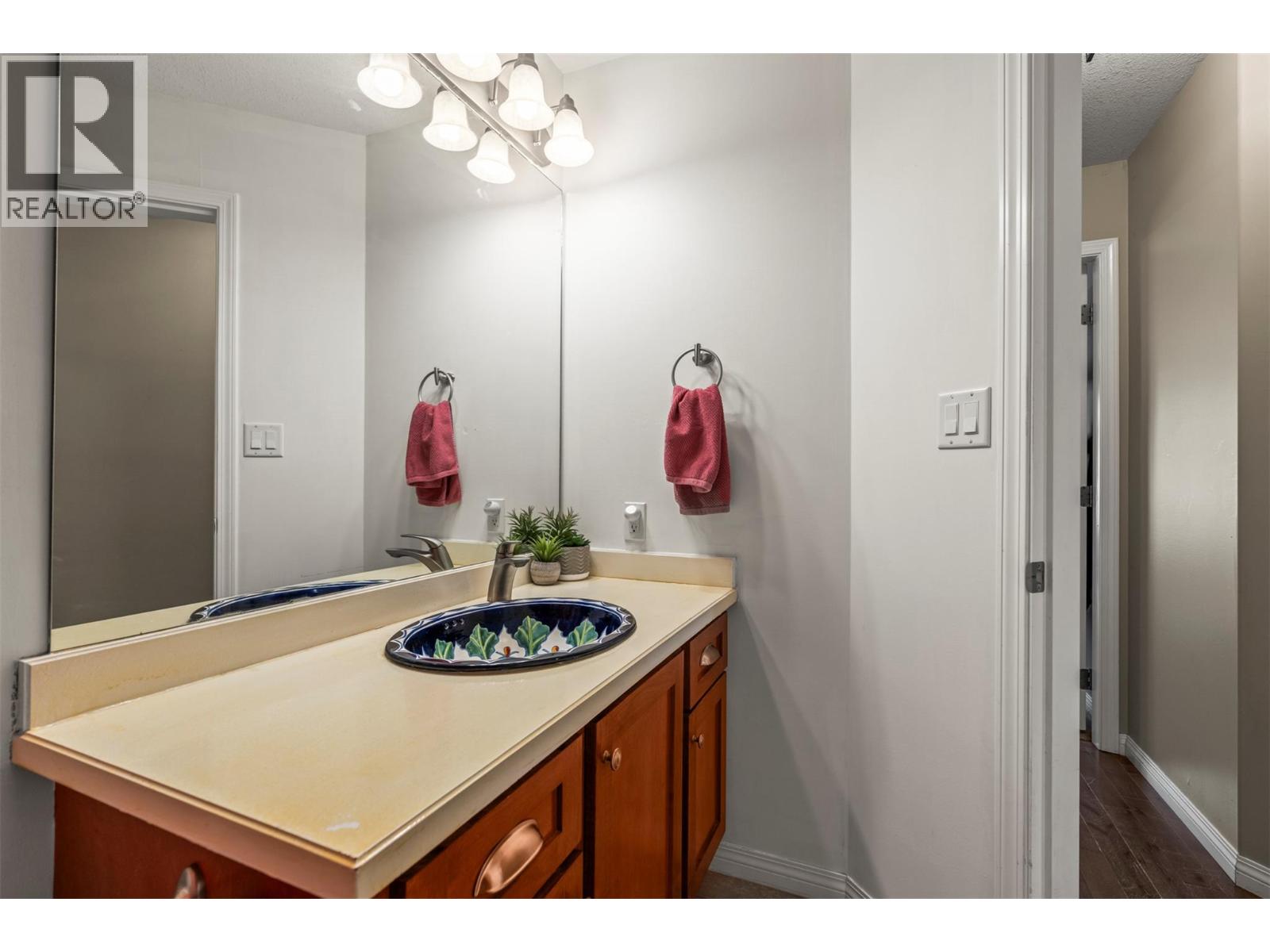 2907 Gyp Road, Falkland