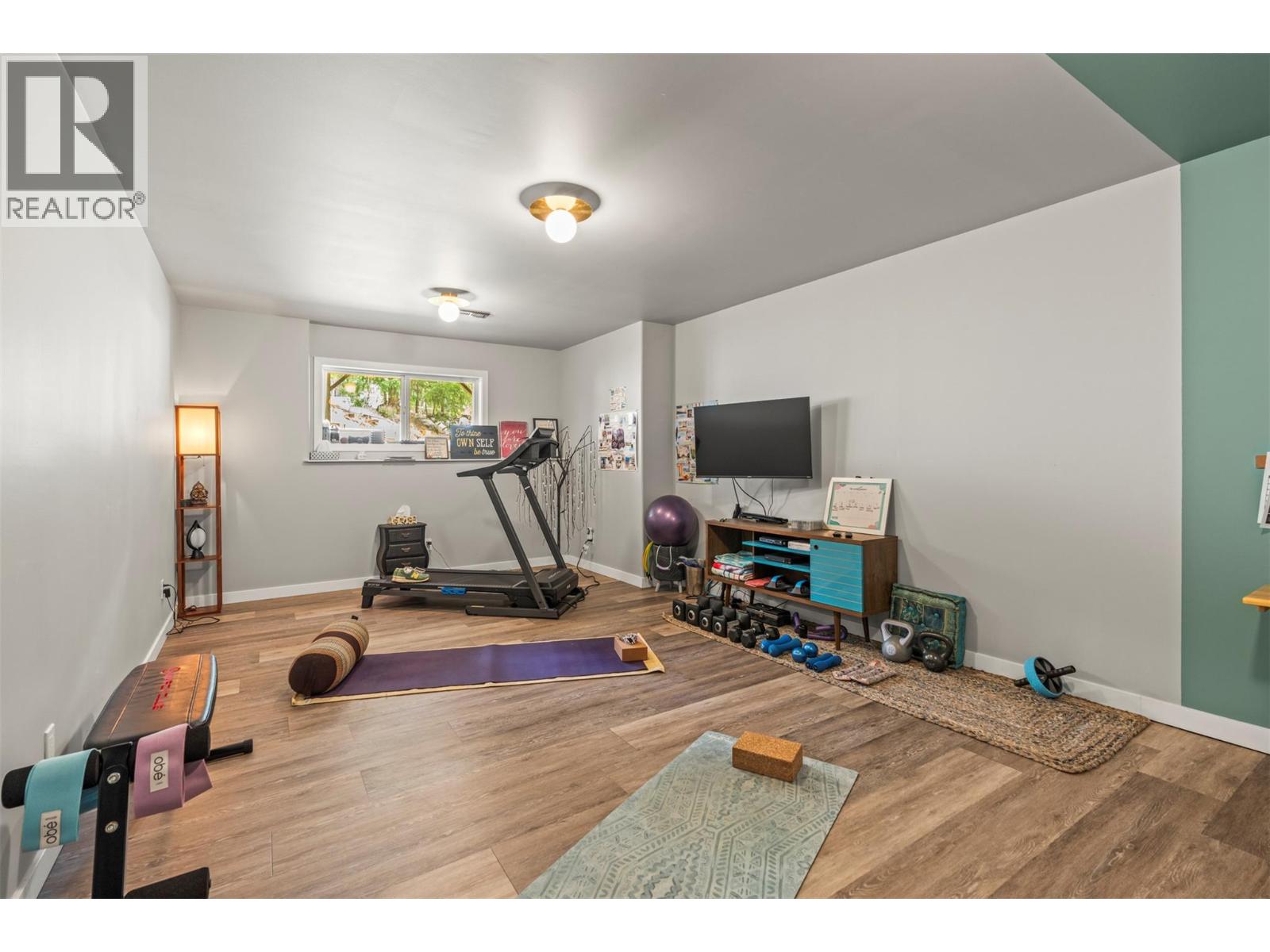 2907 Gyp Road, Falkland