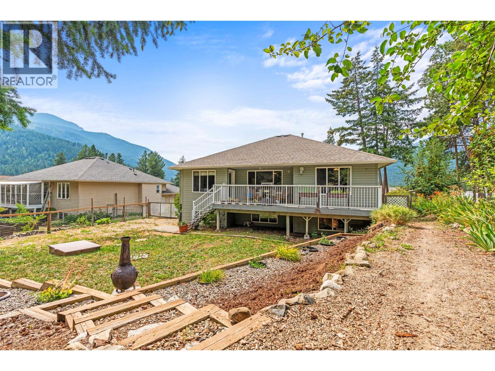 2907 Gyp Road, Falkland