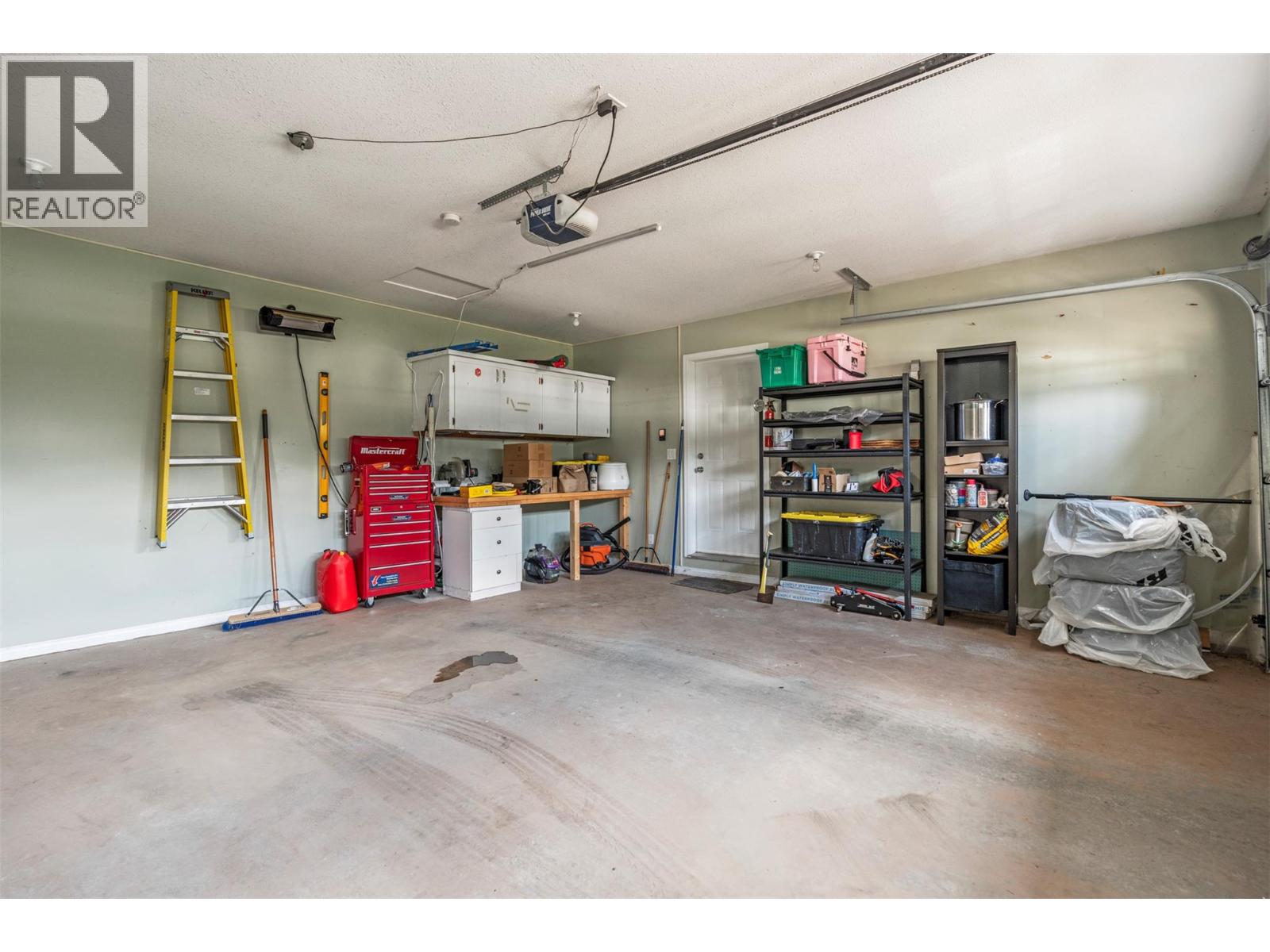 2907 Gyp Road, Falkland