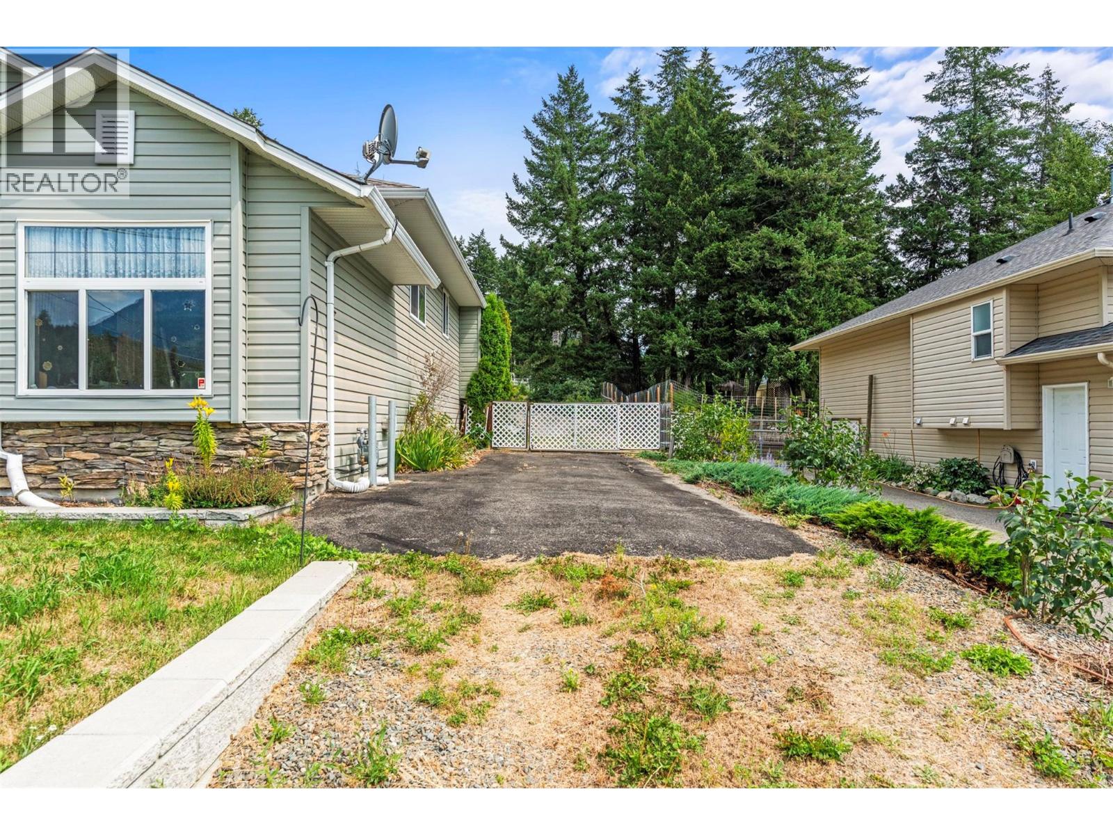 2907 Gyp Road, Falkland