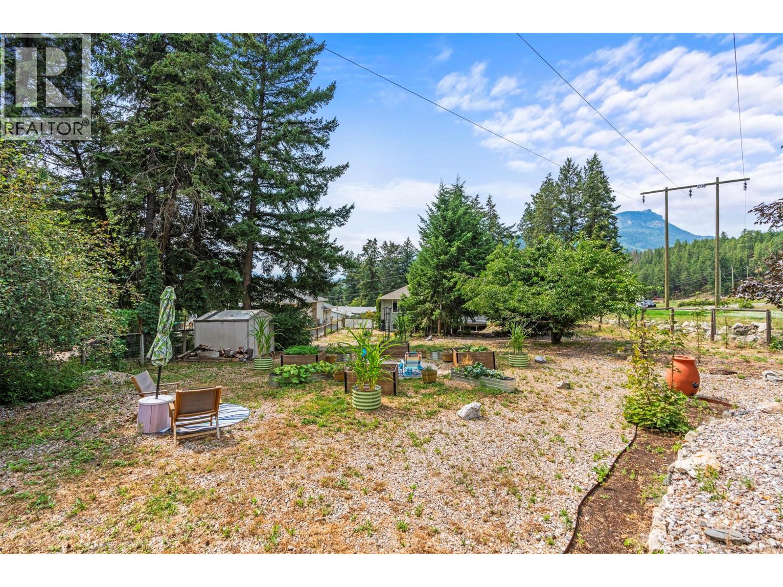 2907 Gyp Road, Falkland