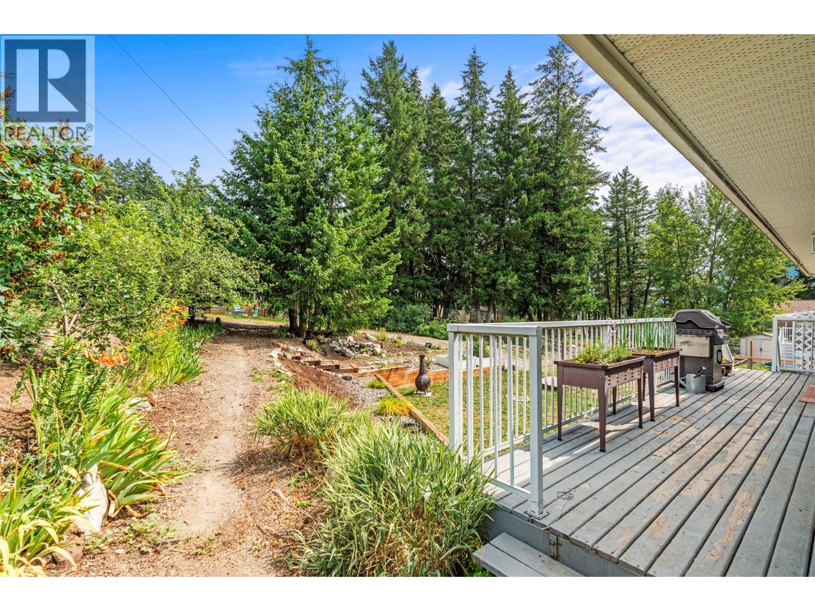 2907 Gyp Road, Falkland