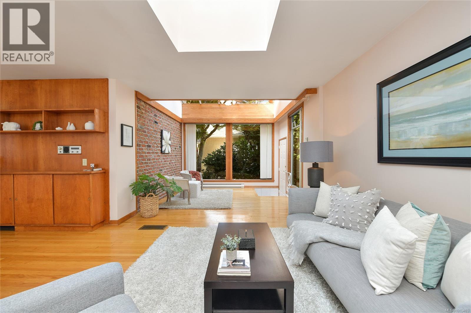  1120 St. Louis Street, Oak Bay