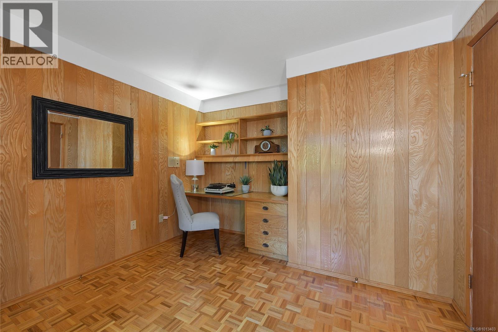  1120 St. Louis Street, Oak Bay