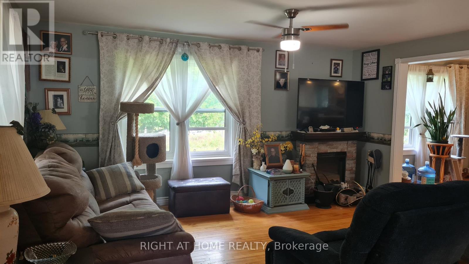 2324 60 HIGHWAY N - 5