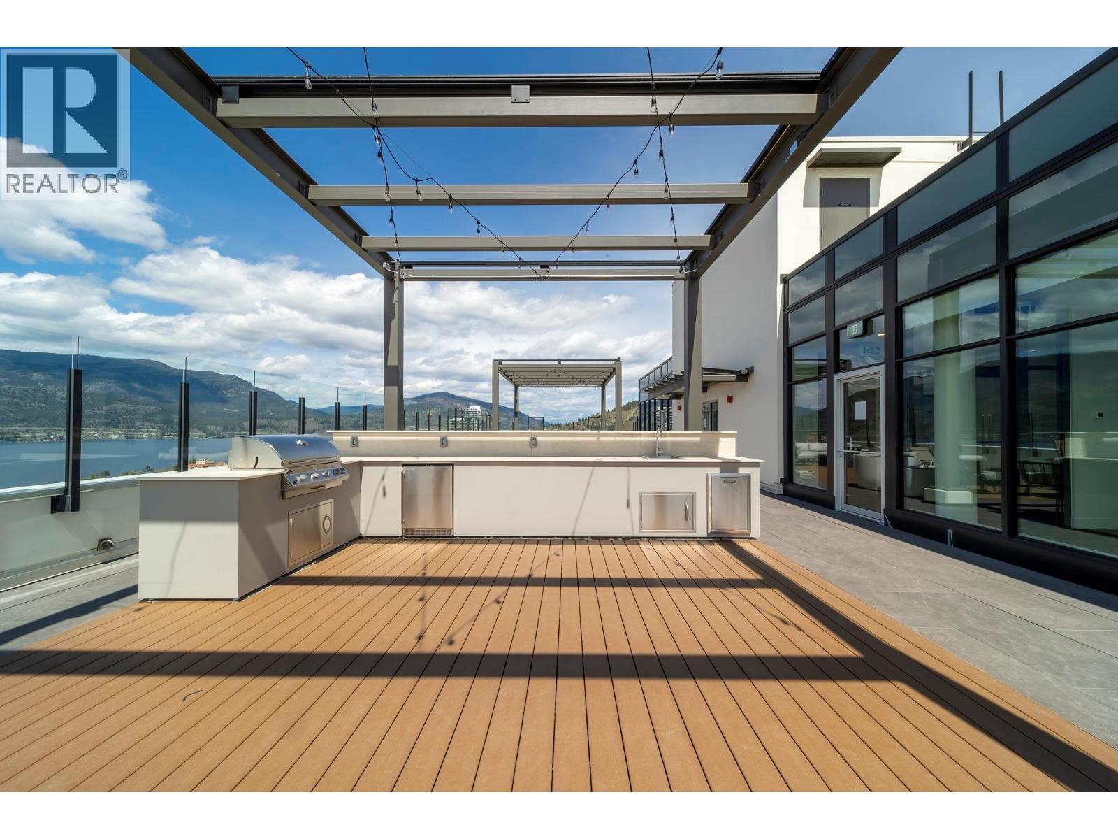 703 1471 St Paul Street, Kelowna