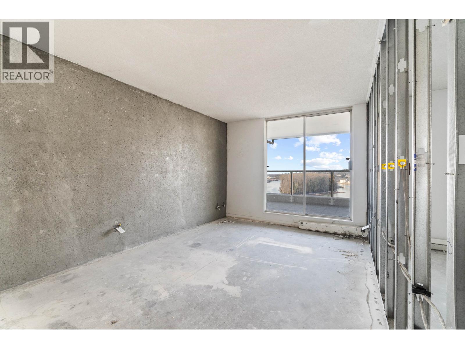 1903 1250 QUAYSIDE DRIVE, New Westminster
