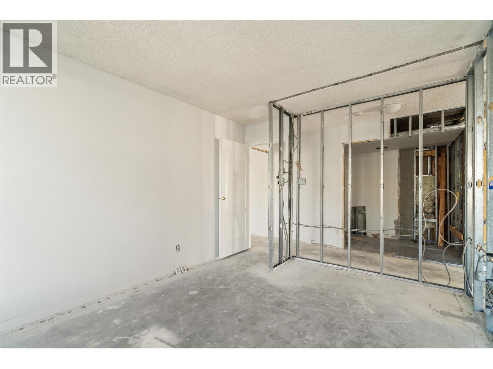 1903 1250 QUAYSIDE DRIVE, New Westminster