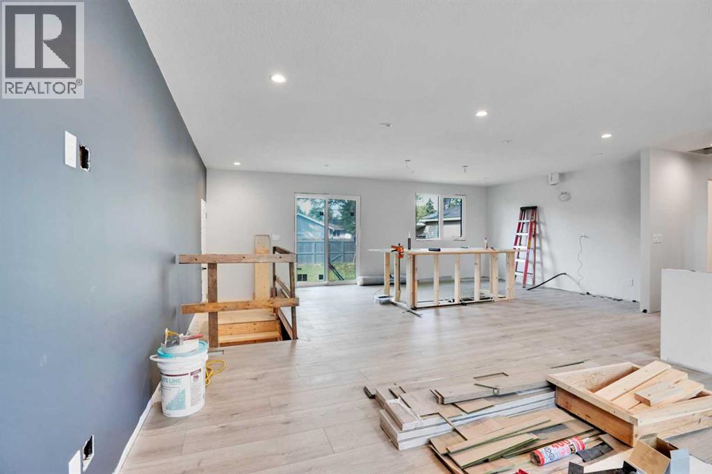 Single Family House Bungalow for Sale in  Lynnover Way SE Ogden Calgary 
