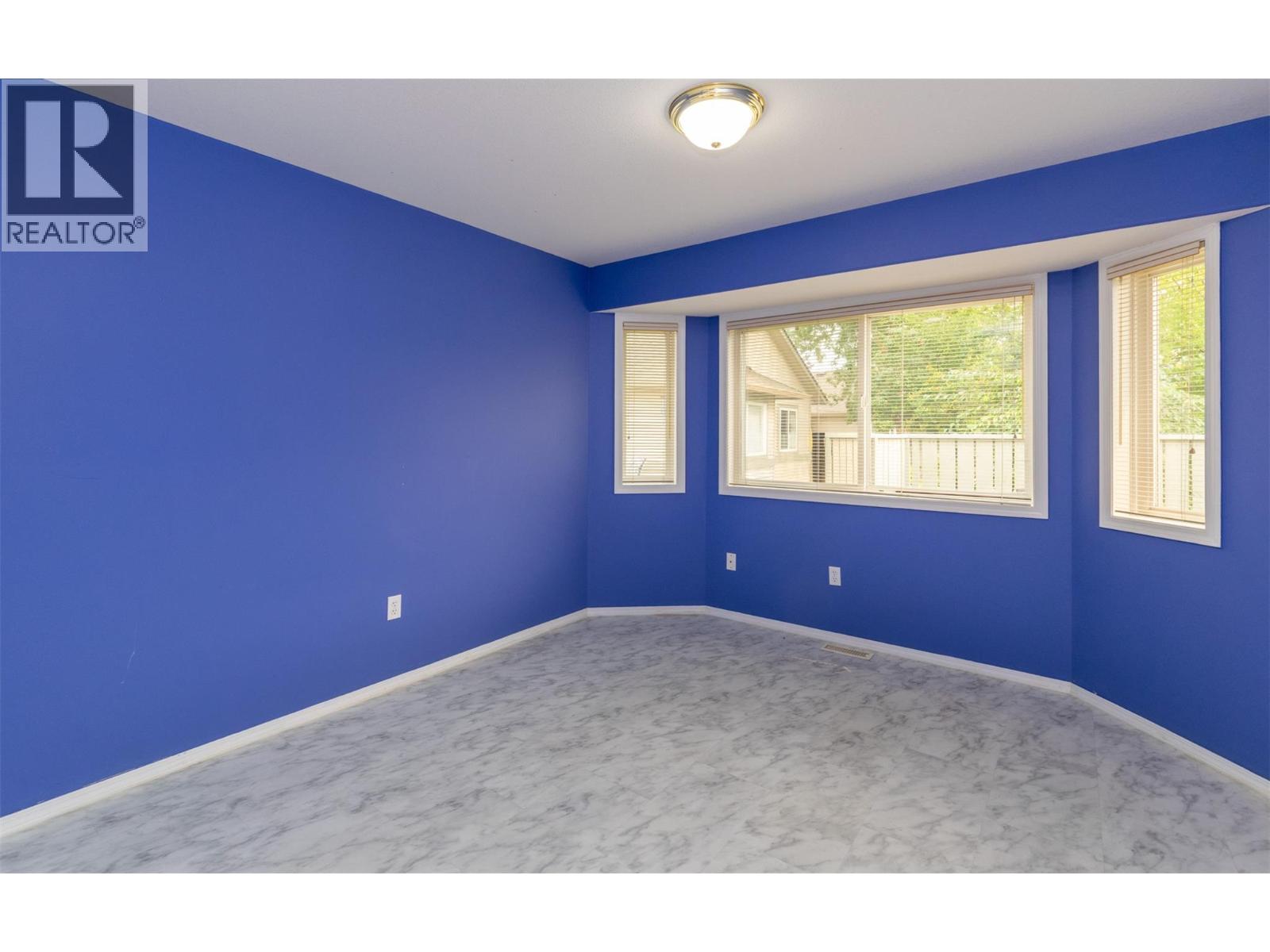 26 111 Harbourfront Drive Northwest, Salmon Arm