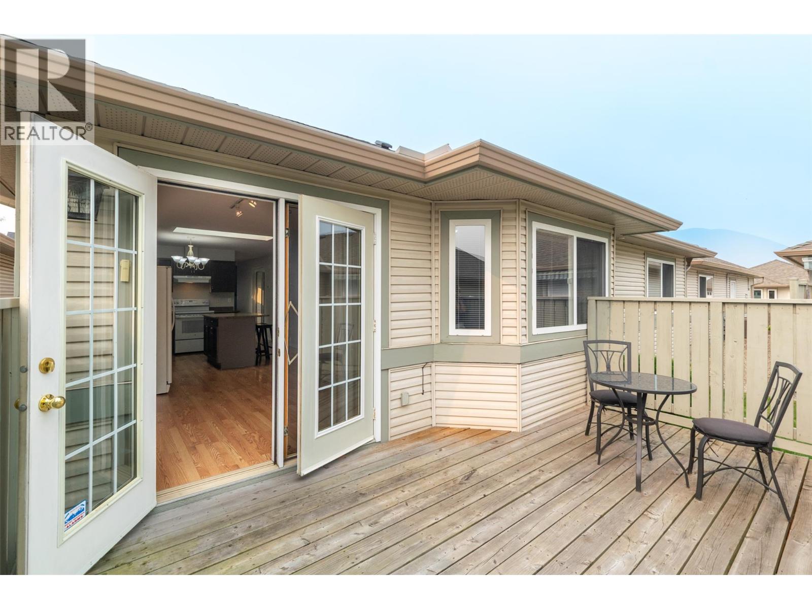 26 111 Harbourfront Drive Northwest, Salmon Arm