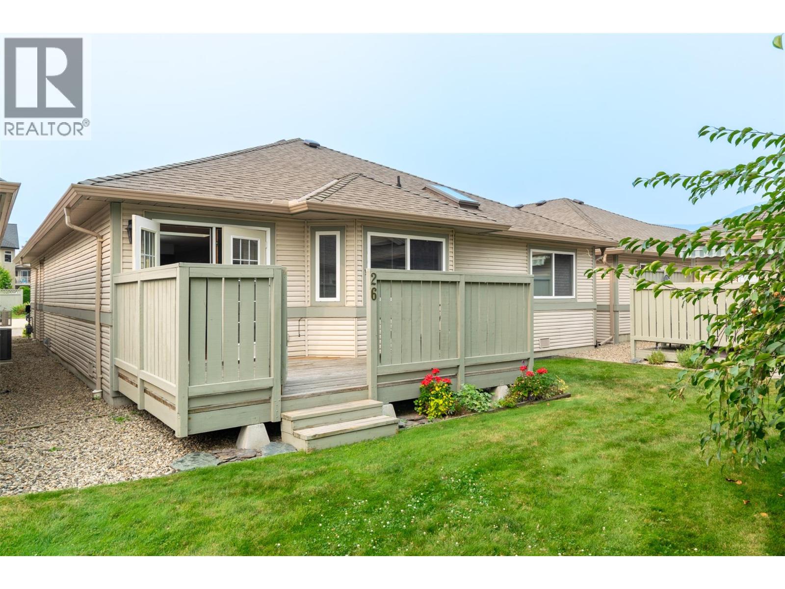 26 111 Harbourfront Drive Northwest, Salmon Arm