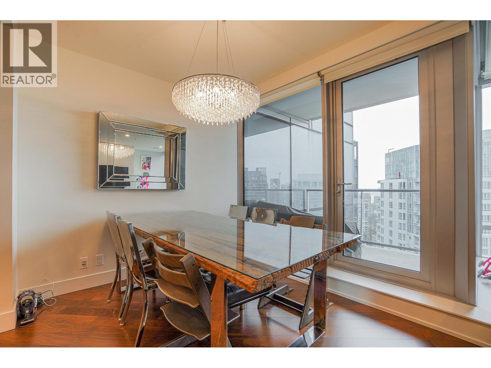 3001 1111 ALBERNI STREET, Vancouver