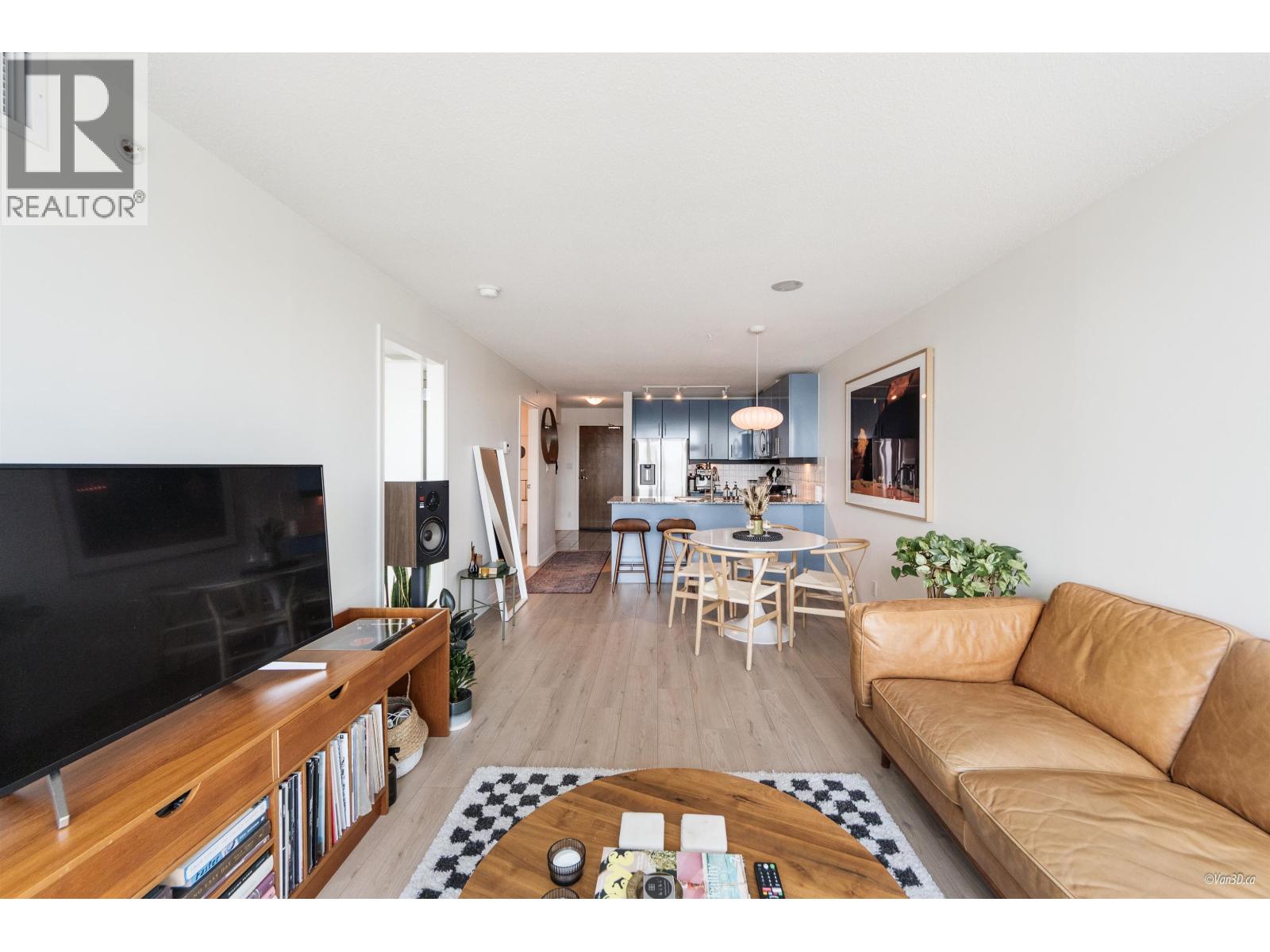 1002 188 E ESPLANADE ESPLANADE, North Vancouver