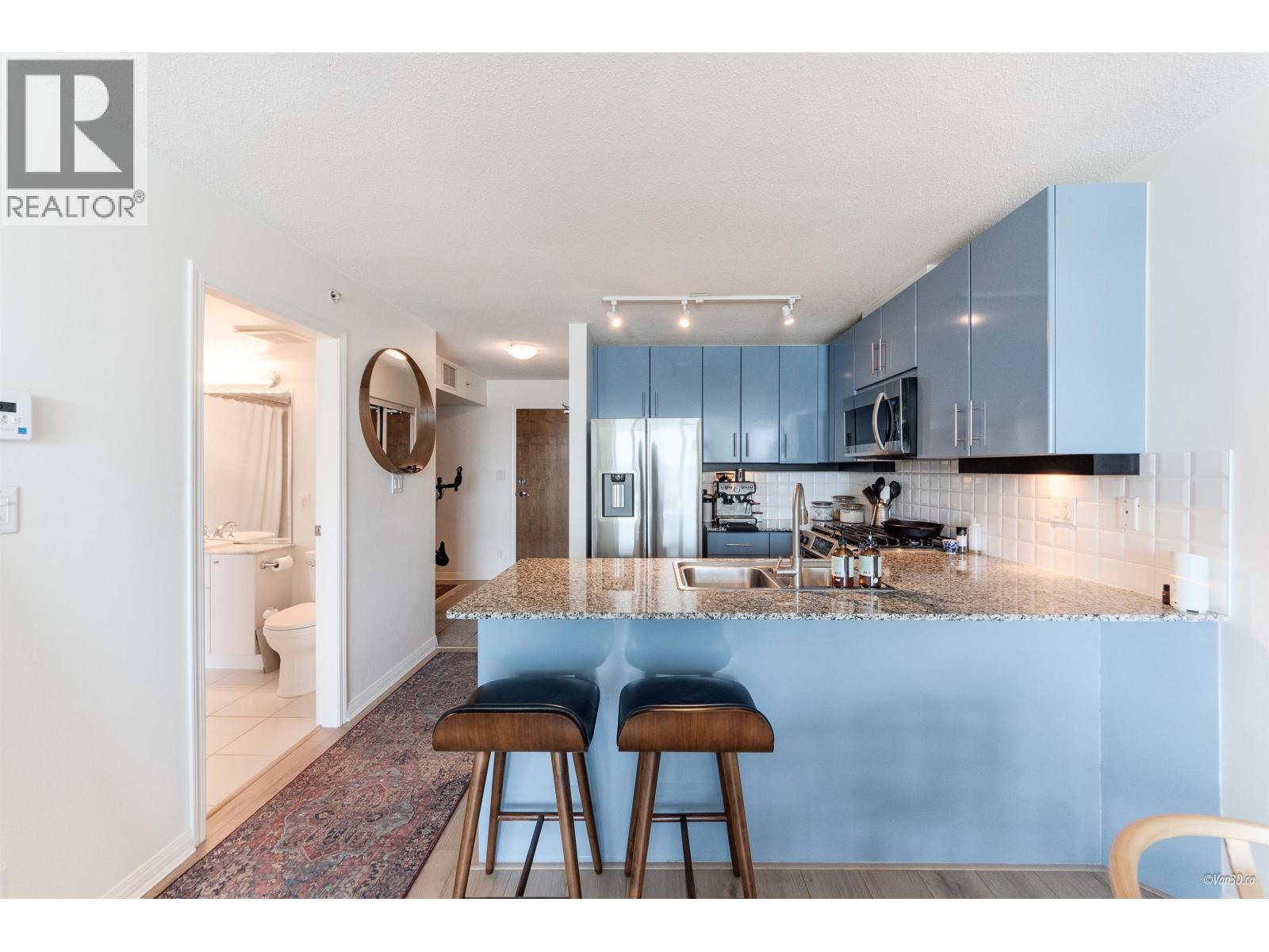 1002 188 E ESPLANADE ESPLANADE, North Vancouver