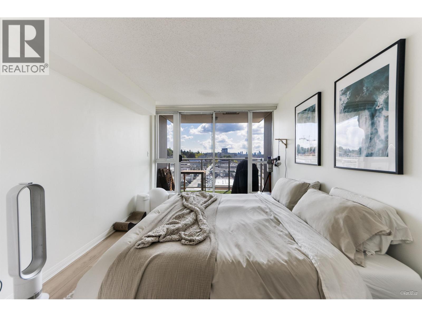 1002 188 E ESPLANADE ESPLANADE, North Vancouver