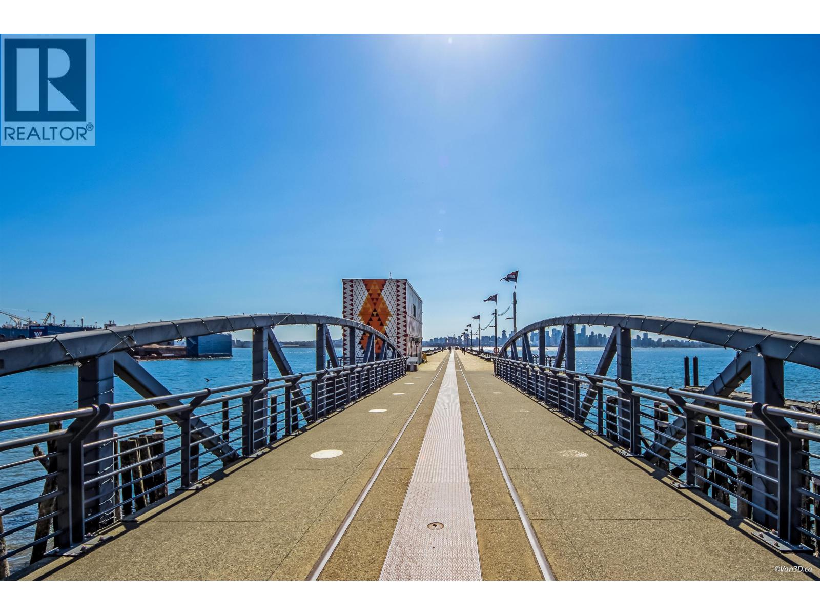 1002 188 E ESPLANADE ESPLANADE, North Vancouver