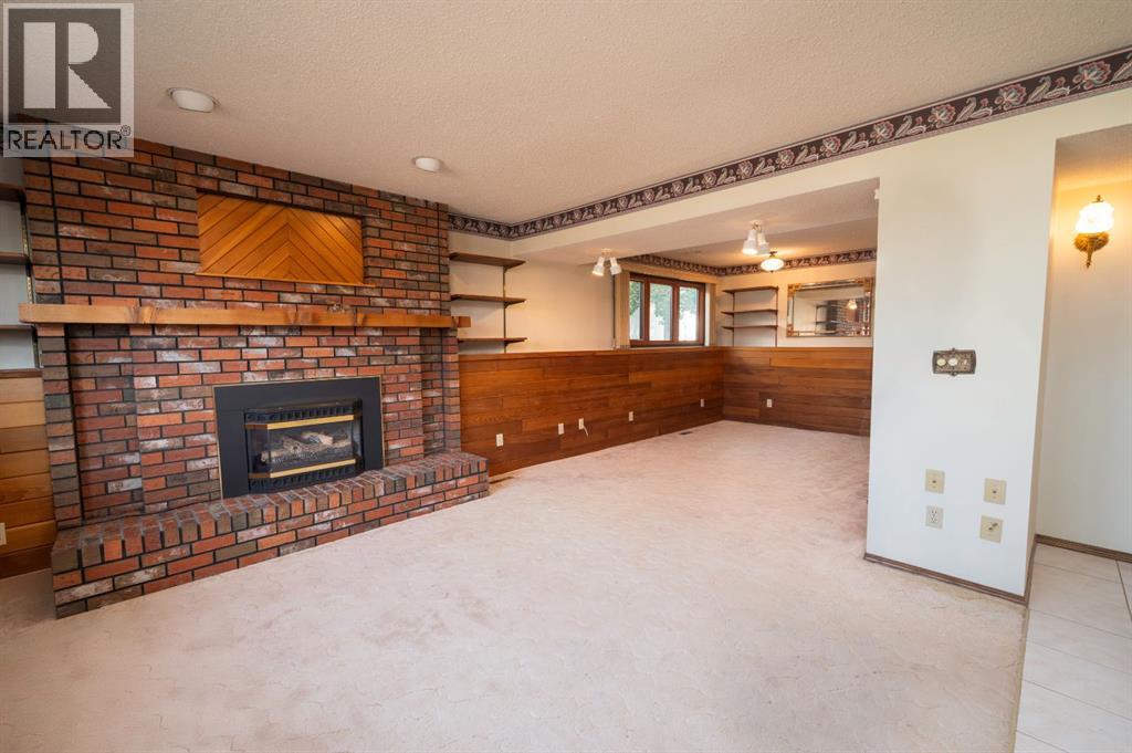 23 Berry Avenue, Red Deer