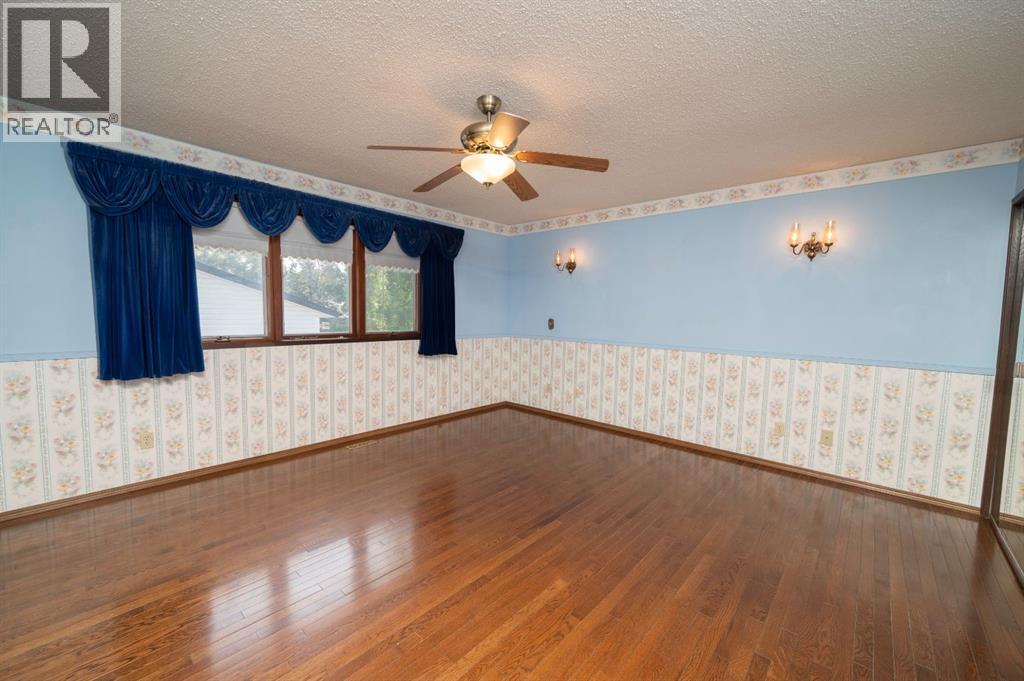 23 Berry Avenue, Red Deer