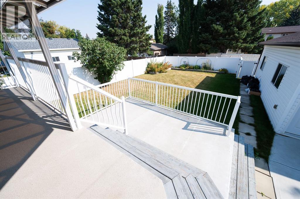 23 Berry Avenue, Red Deer