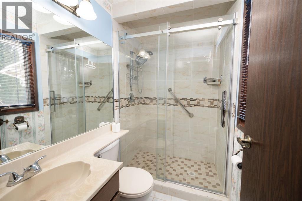 23 Berry Avenue, Red Deer