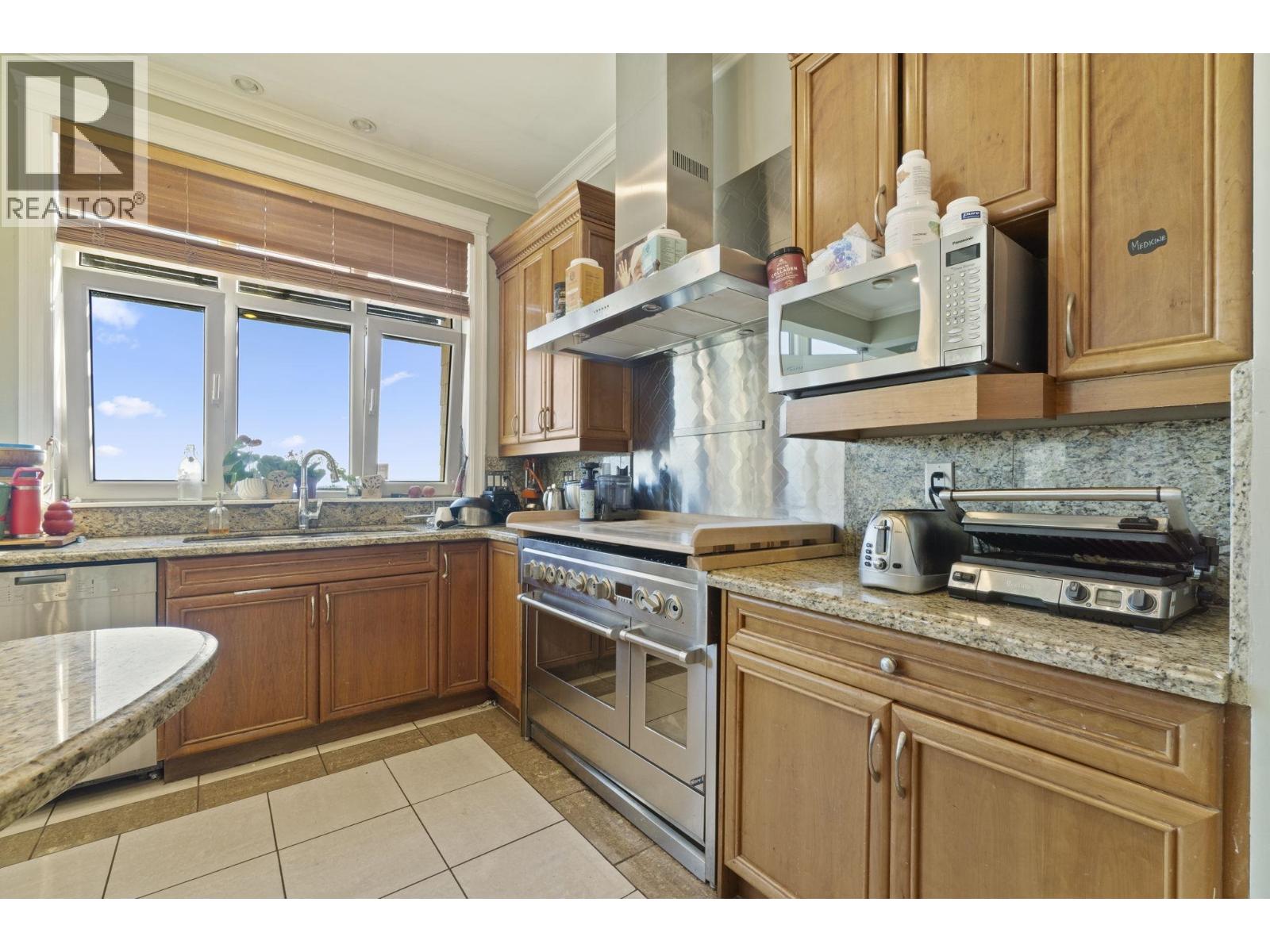 2523 MARR CREEK COURT, West Vancouver