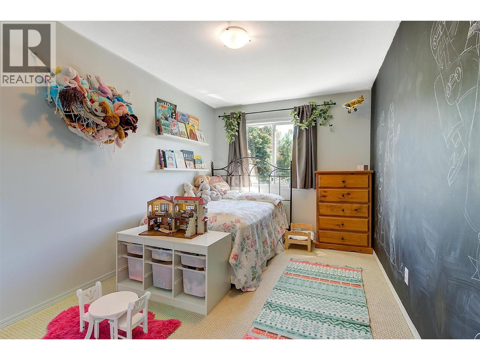 313 3842 Gordon Drive, Kelowna
