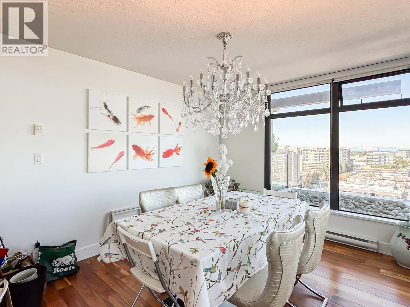 #1802-5811 NO. 3 Road, Richmond