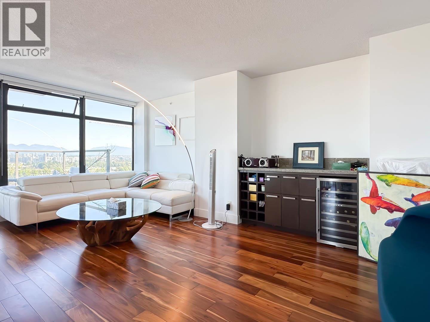 #1802-5811 NO. 3 Road, Richmond