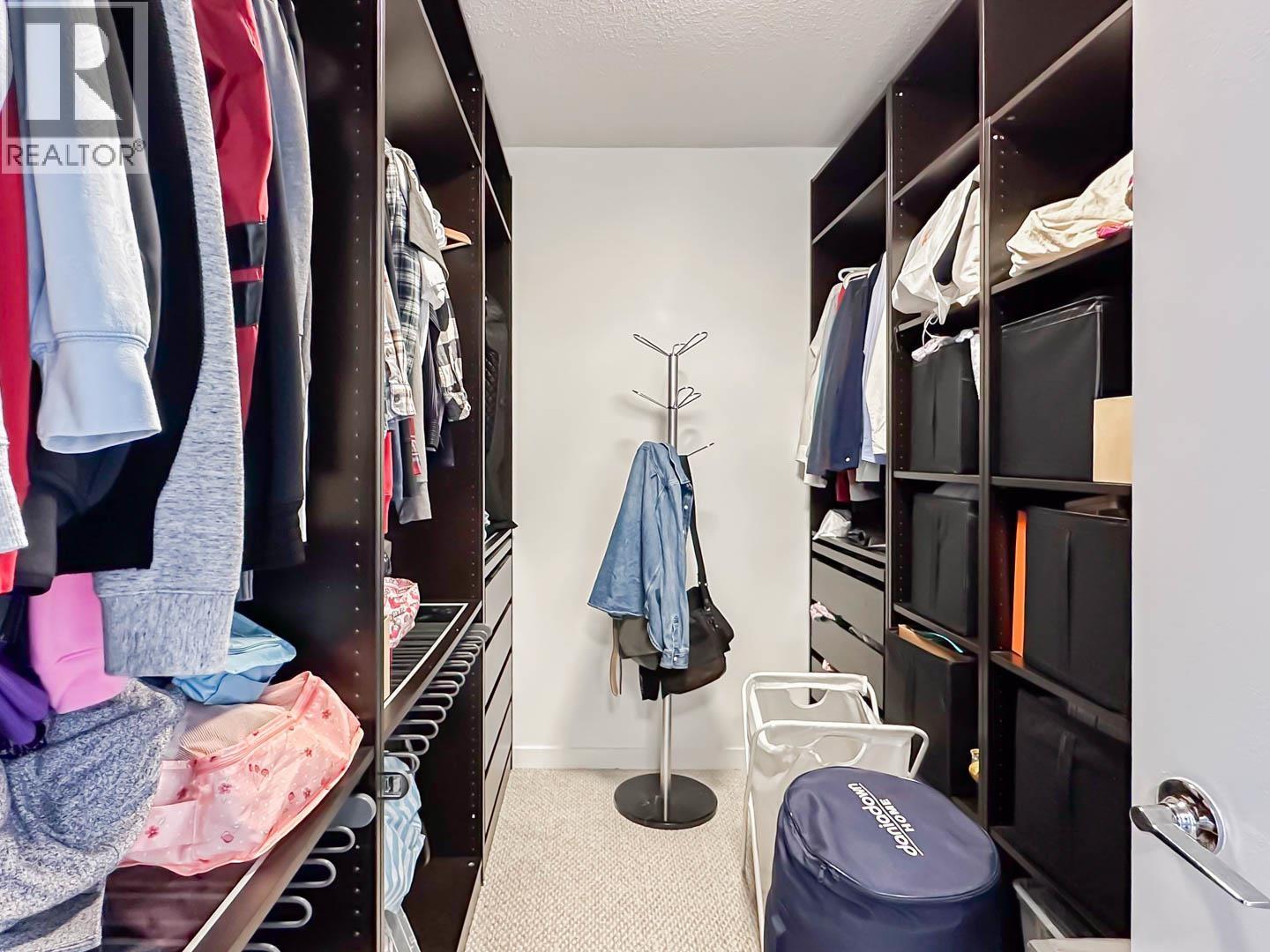 #1802-5811 NO. 3 Road, Richmond