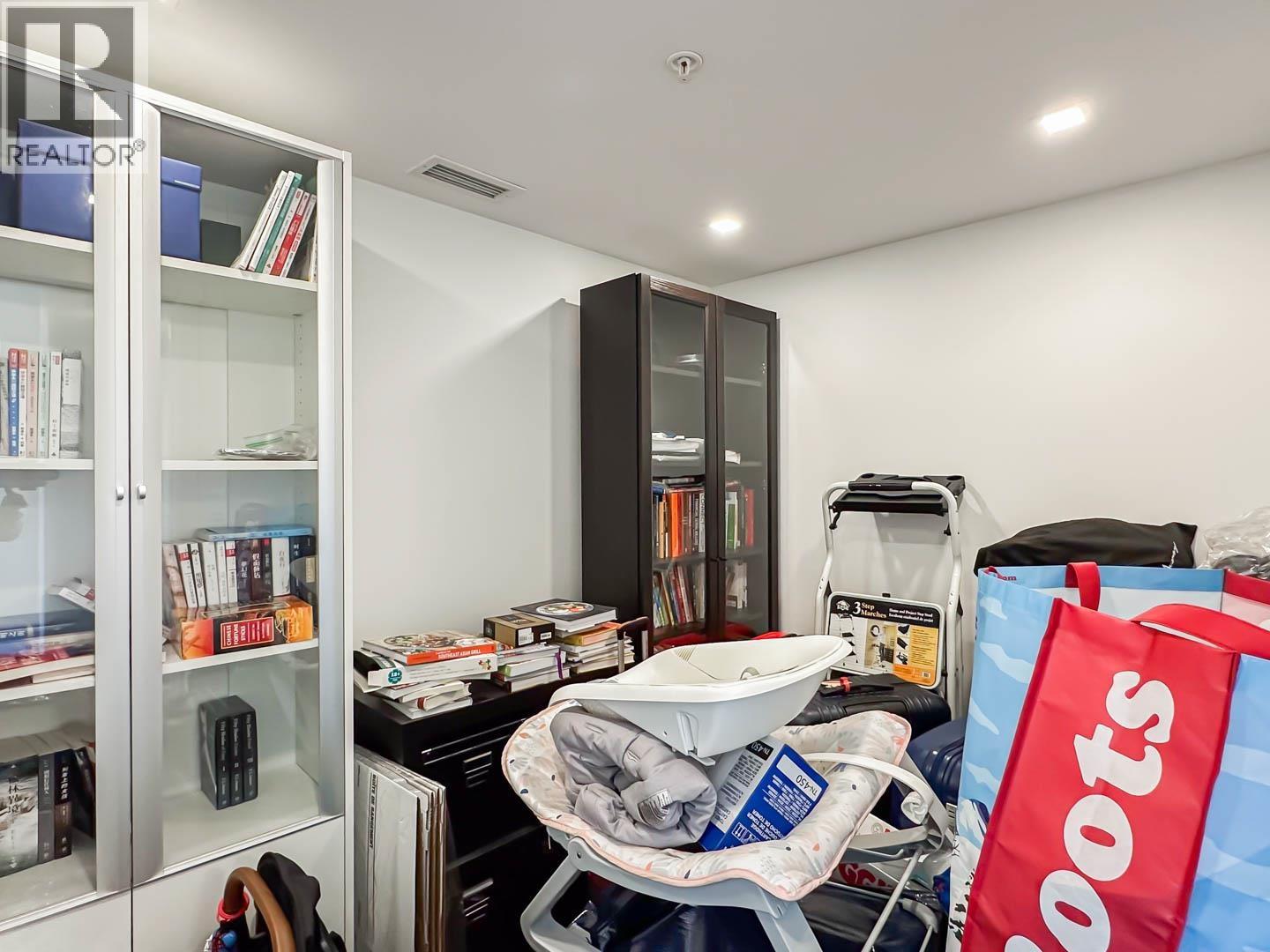 #1802-5811 NO. 3 Road, Richmond