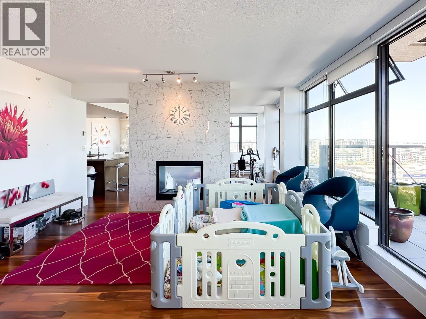 #1802-5811 NO. 3 Road, Richmond