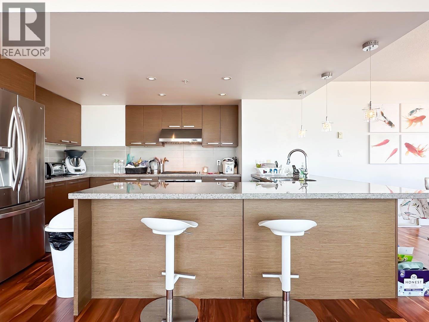 #1802-5811 NO. 3 Road, Richmond