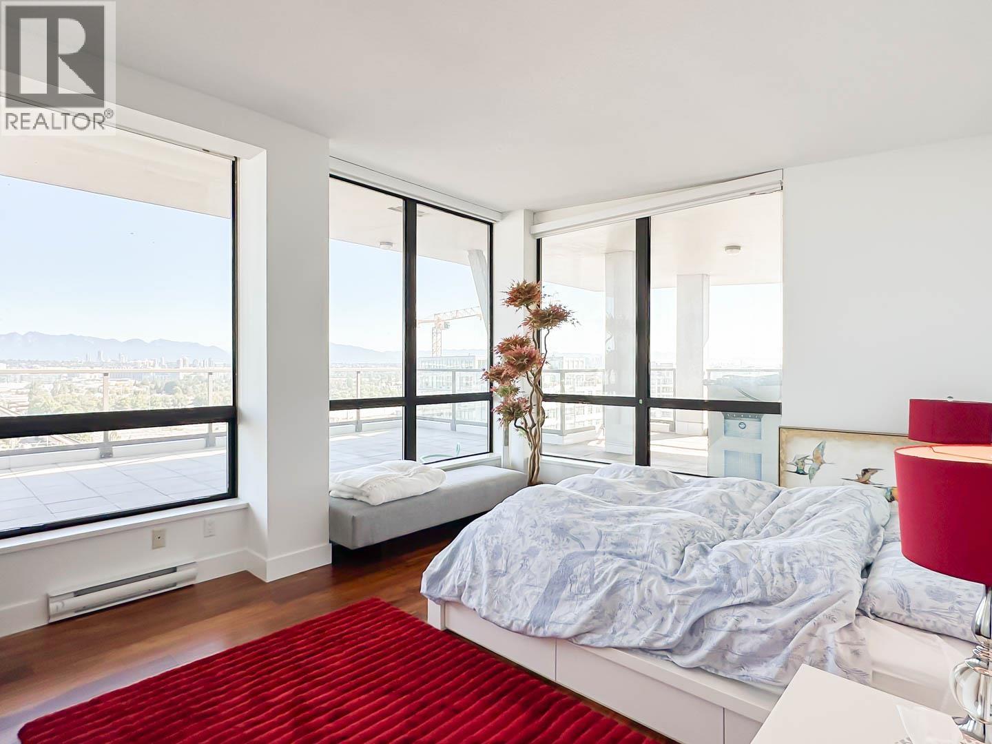 #1802-5811 NO. 3 Road, Richmond