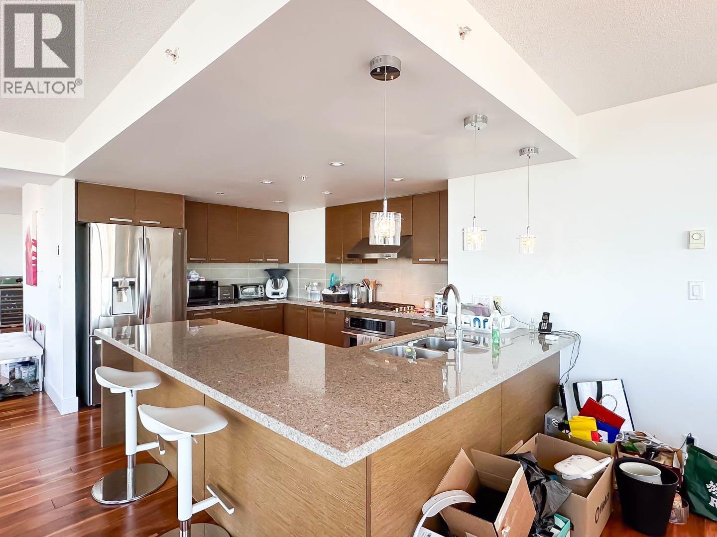 #1802-5811 NO. 3 Road, Richmond