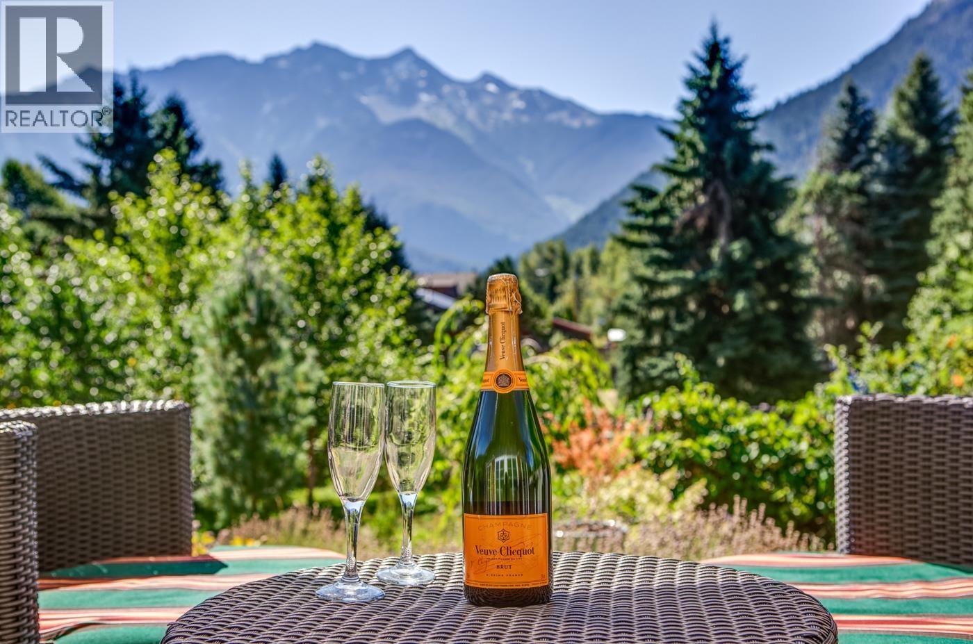 7597 PEMBERTON MEADOWS ROAD, Pemberton