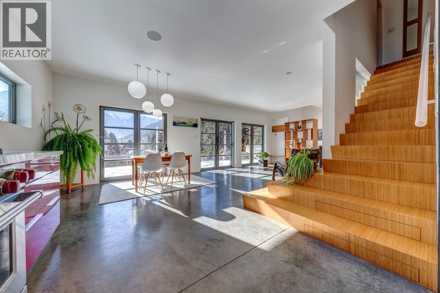 7597 PEMBERTON MEADOWS ROAD, Pemberton