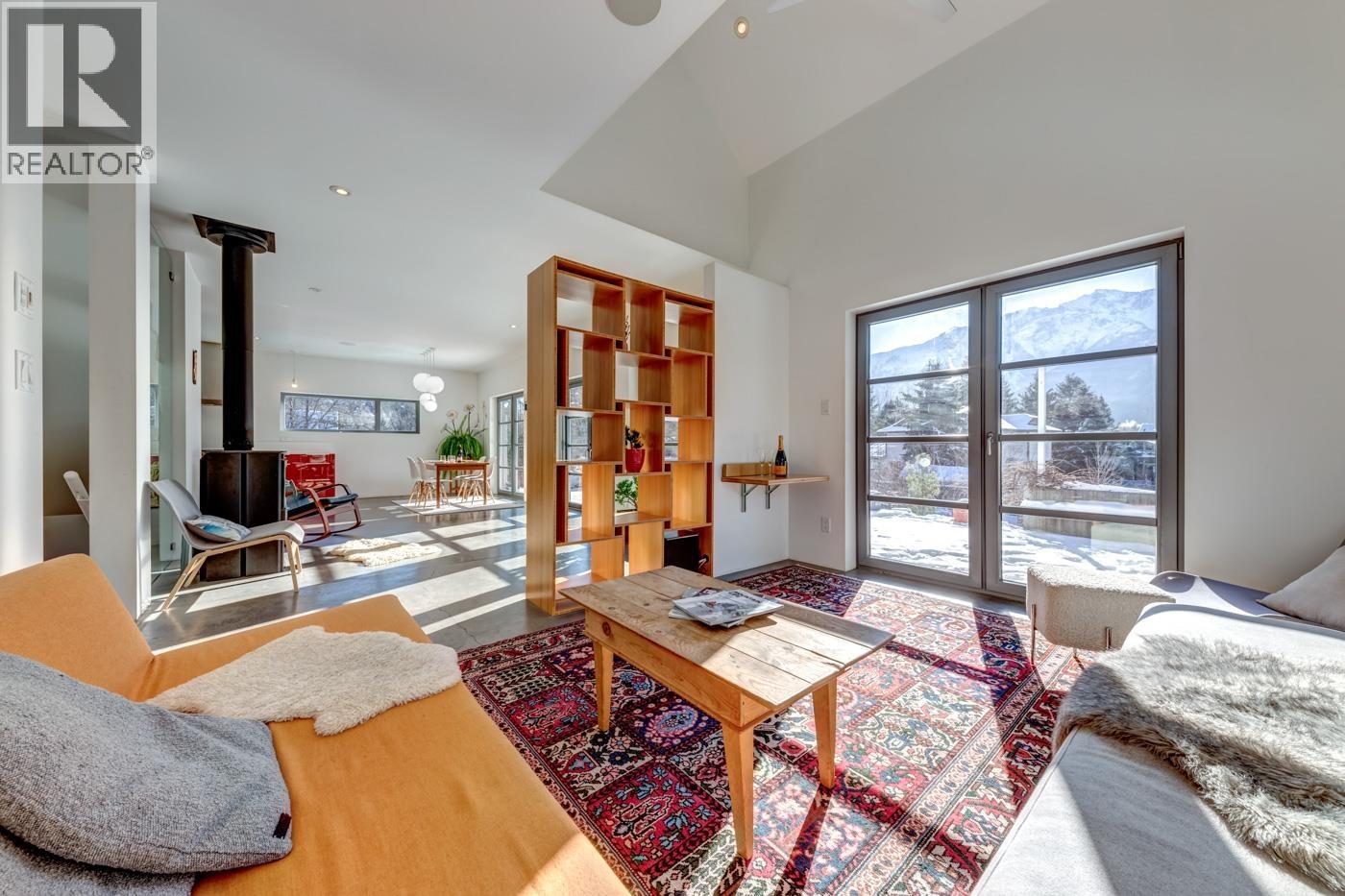 7597 PEMBERTON MEADOWS ROAD, Pemberton
