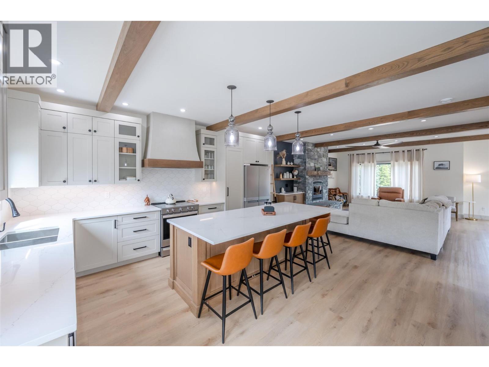 SL1 144 CLEARVIEW Crescent, Penticton
