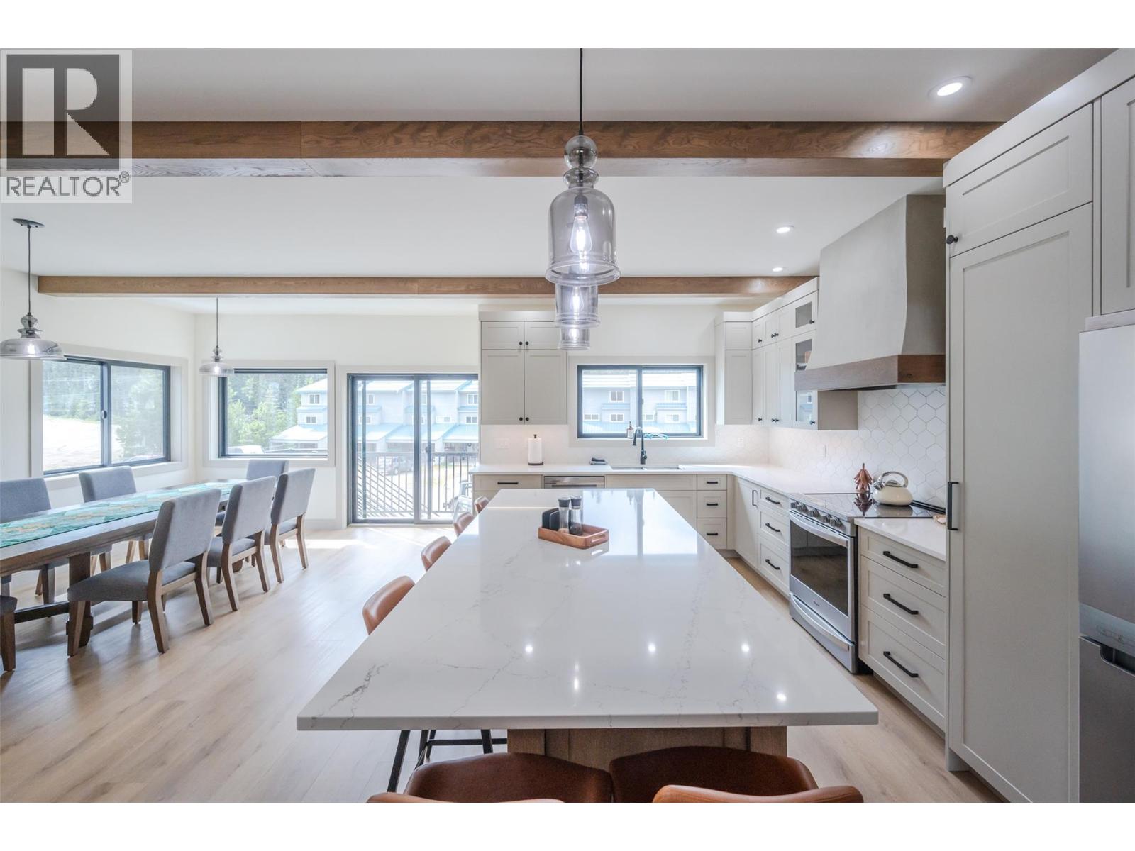 SL1 144 CLEARVIEW Crescent, Penticton